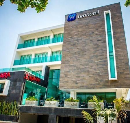Hm Hotel Manzanillo Exterior photo